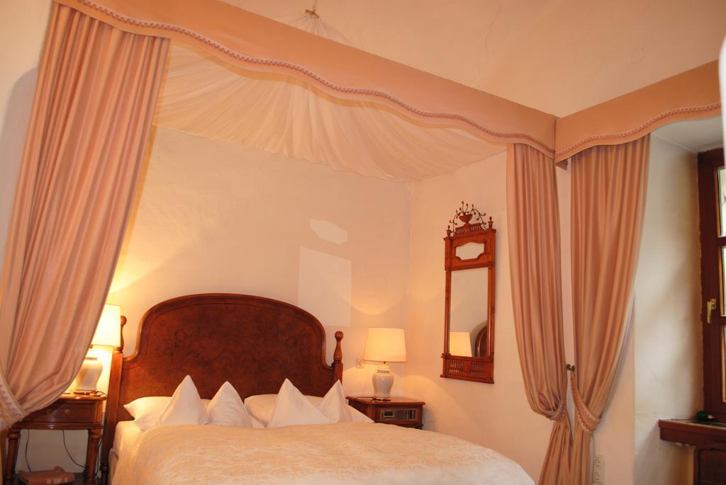 Schlosshotel Obermayerhofen Sebersdorf Oda fotoğraf