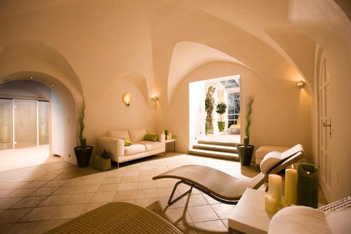 Schlosshotel Obermayerhofen Sebersdorf Dış mekan fotoğraf