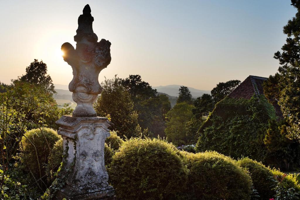 Schlosshotel Obermayerhofen Sebersdorf Dış mekan fotoğraf